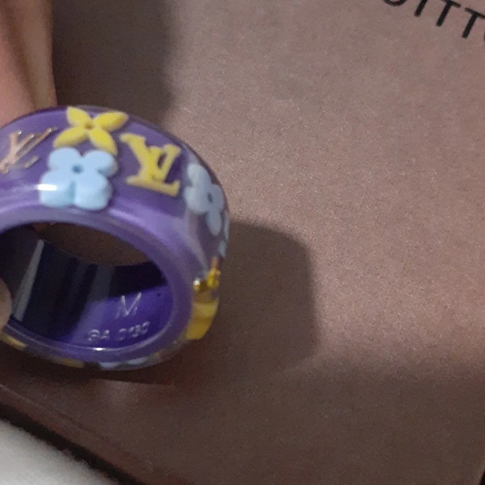 LOUIS VUITTON RESIN FARANDOLE RING AUTHENTIC SZ M - Picture 4 of 6